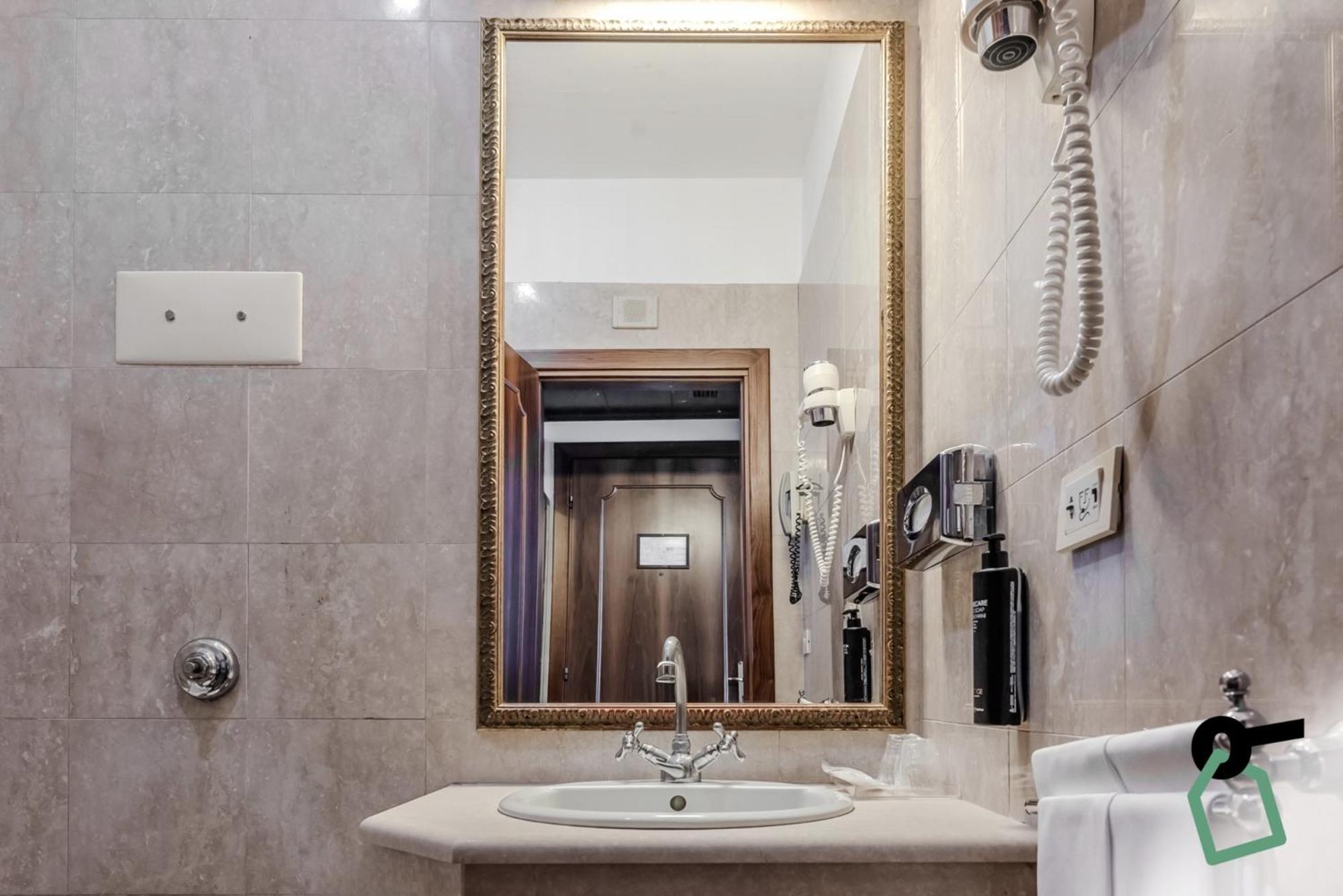 Hotiday Room Collection - Venezia Santa Lucia ภายนอก รูปภาพ